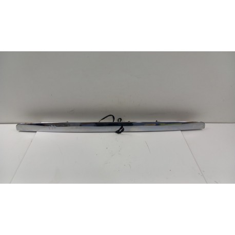 MERCEDES VIANO W639 VAN BLENDA KLAPY TYŁ CHROM A6399432330