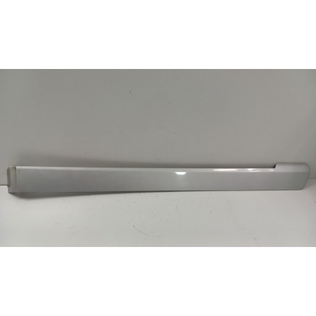 MERCEDES VIANO W639 VAN 5D LISTWA SZYNY BOCZNEJ DRZWI PRAWYCH A63969135089744