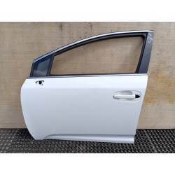 TOYOTA AVENSIS T27 KOMBI 5D DRZWI PRZÓD LEWY 040