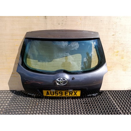 TOYOTA AURIS E15 HB 5D KLAPA TYł 5D 1G3