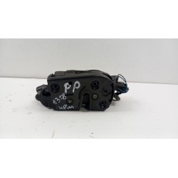 MERCEDES VITO W639 ZAMEK DRZWI PRZÓD PRAWY 4PIN