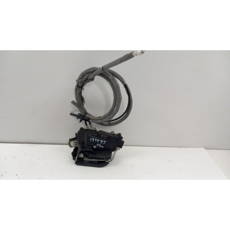 MERCEDES VITO W639 ZAMEK DRZWI TYŁ PRAWY 5PIN
