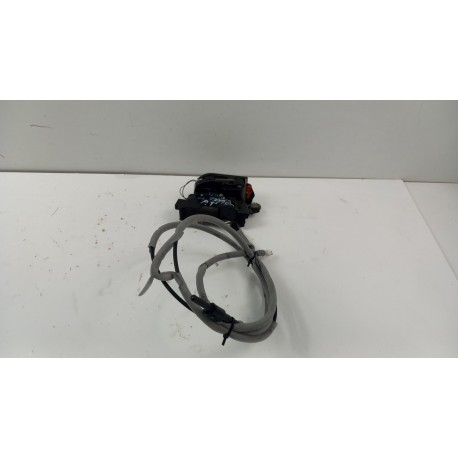 MERCEDES VIANO W639 ZAMEK DRZWI TYŁ PRAWY 5PIN