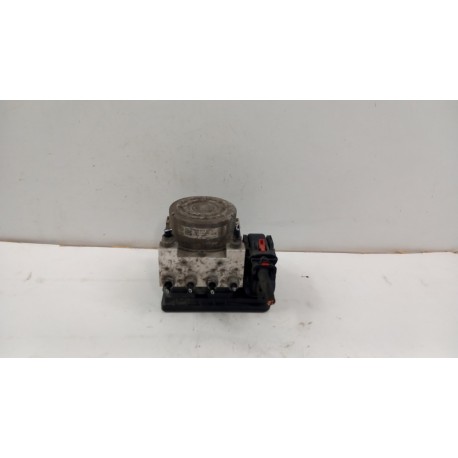 SKODA OCTAVIA II LIFT 1.6 TDI POMPA ABS MANUAL 5Q0614517J