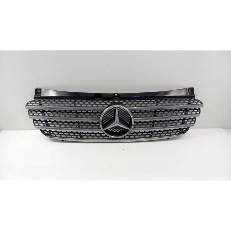 MERCEDES VIANO W639 ATRAPA GRILL 9744