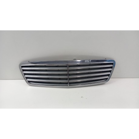 MERCEDES C-KLASA W203 LIFT ATRAPA GRILL 197