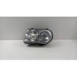 CHRYSLER 300C LAMPA PRZÓD LEWA SOCZEWKA XENON EU