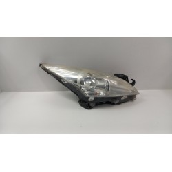 PEUGEOT 3008 I LAMPA PRZÓD PRAWA