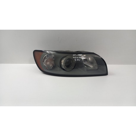 VOLVO S40 II LAMPA PRZÓD PRAWA SOCZEWKA EU