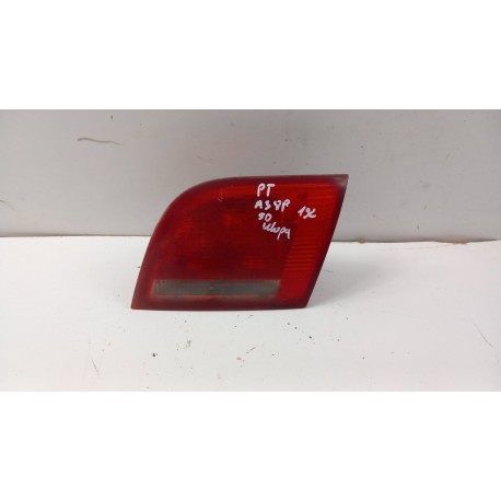 AUDI A3 SPORTBACK 8P HATHBACK 5D LAMPA TYŁ PRAWA W KLAPĘ