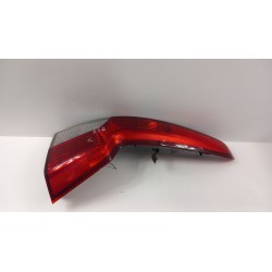 VOLVO V50 LIFT LAMPA TYŁ PRAWA