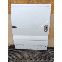 NISSAN PRIMASTAR I LIFT BUS LAMPA TYŁ PRAWA BIAŁY