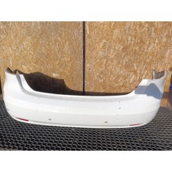 TOYOTA A T27 SEDAN ZDERZAK TYŁ 040 PDC