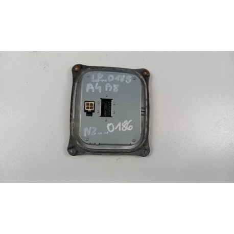 AUDI A4 B8 STEROWNIK MODUŁ LED LEWY 8K0 907 472