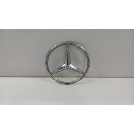 MERCEDES VITO W639 LIFT ZNACZEK EMBLEMAT MASKI A207 888 02 60