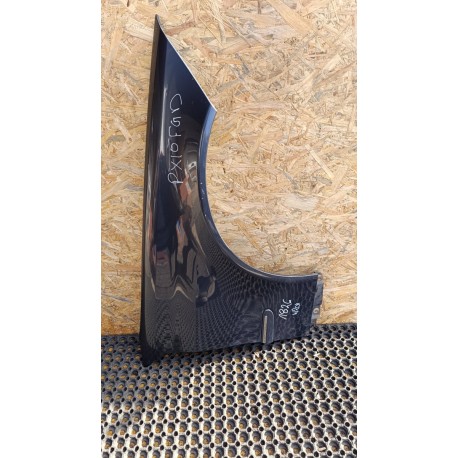 MERCEDES CLC W204 BŁOTNIK PRZÓD PRAWY C755