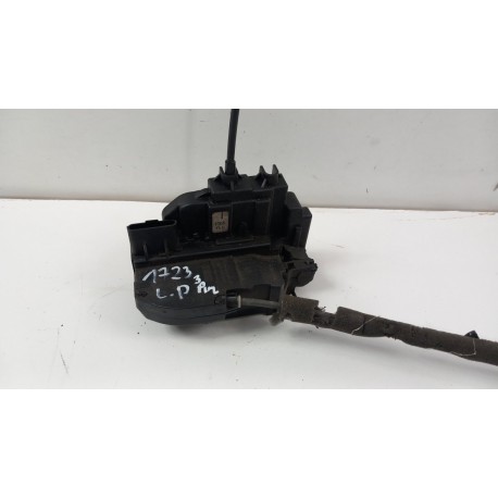 NISSAN QASHQAI J10 SUV ZAMEK DRZWI PRZÓD LEWY 3PIN