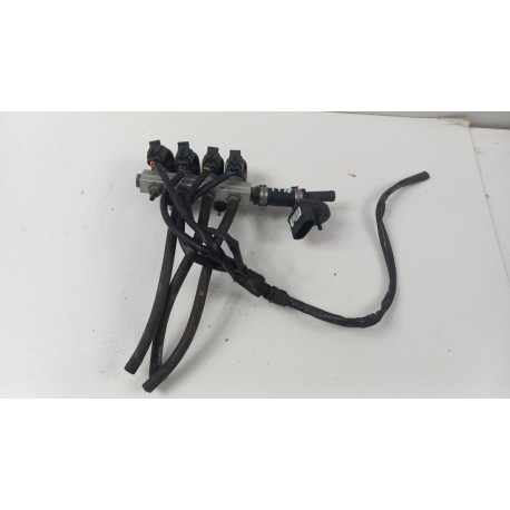 MAZDA TRIBUTE 2.3B LISTWA WTRYSKOWA GAZU STAG 67R-010973 4 WTRYSKIWACZE