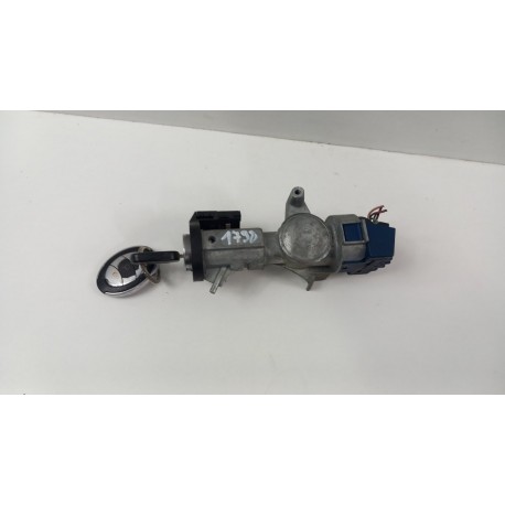 MAZDA TRIBUTE 1 STACYJKA Z KLUCZYKIEM