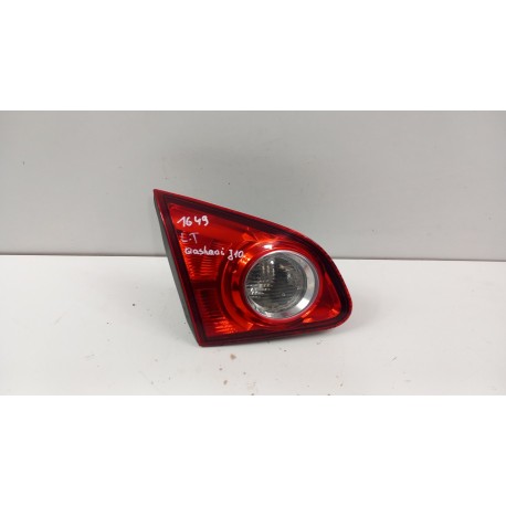 NISSAN QASHQAI J10 SUV LAMPA W KLAPĘ TYŁ LEWA