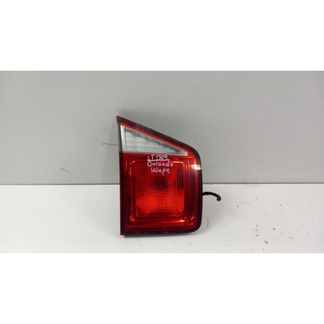 CHEVROLET ORLANDO LAMPA W KLAPE TYŁ LEWA