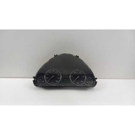 MERCEDES C KLASA W203 2.2 CDI LICZNIK ZEGARY A2035409247