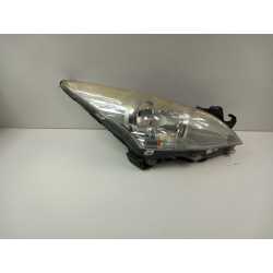 PEUGEOT 3008 I LAMPA PRZÓD PRAWA
