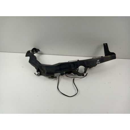BMW 325I E91 LIFTŚLIZG LAMPY PRZÓD PRAWY 7138 402