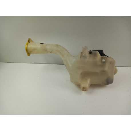 CHRYSLER 300C SEDAN ZBIORNICZEK PŁYNU SPRYSKIWACZY 04805740AA