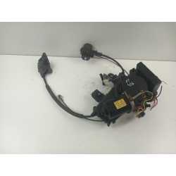 KIA SEDONA CARNIVAL II ZAMEK MECHANIZM DRZWI BOK PRAWY 83470-4D101