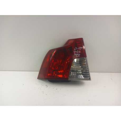 VOLVO S40 II LIFT SEDAN LAMPA TYŁ LEWA