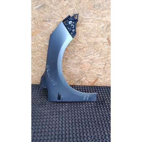 OPEL ASTRA J LIFT BŁOTNIK PRZÓD PRAWY Z179