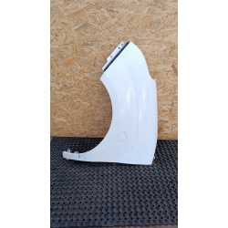 FIAT DOBLO II VAN BŁOTNIK PRZÓD LEWY BIAŁYY