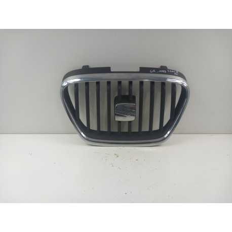 SEAT LEON II LIFT ATRAPA GRILL 5P0853679A
