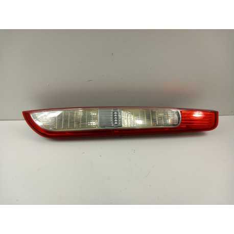 FORD FOCUS II HB LIFT LAMPA TYŁ PRAWA