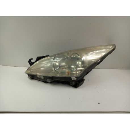 PEUGEOT 5008 I LAMPA PRZÓD LEWA