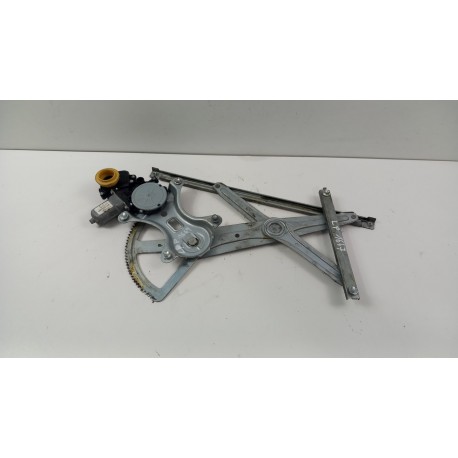TOYOTA COROLLA VERSO II LIFT MECHANIZM SILNICZEK SZYBY PRZÓD LEWY