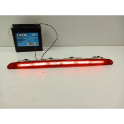 BMW 116D F20 HB LAMPA 3 STOP 7241551