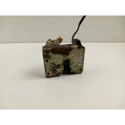 MAZDA TRIBUTE 1 ZAMEK KLAPY TYŁ