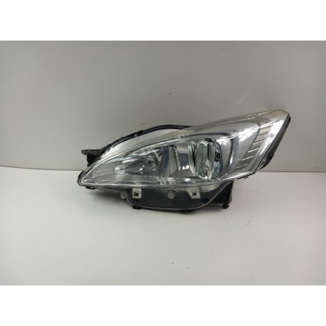 PEUGEOT 508 I LAMPA PRZÓD LEWA