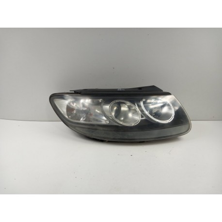 HYUNDAI SANTA FE II LAMPA PRZÓD PRAWA SOCZEWKA