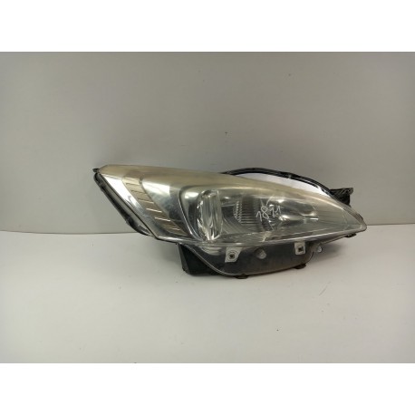 PEUGEOT 508 I LAMPA PRZÓD PRAWA