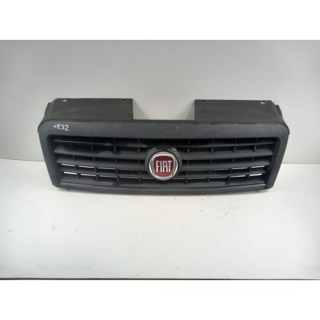 FIAT DOBLO I LIFT ATRAPA GRILL 735395576