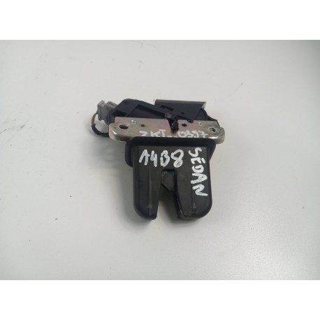 AUDI A4 B8 ZAMEK KLAPY TYŁ 4F5827505