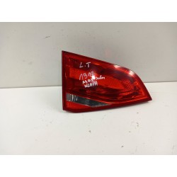 AUDI A4 B8 SEDAN LAMPA TYŁ LEWA W KLAPĘ