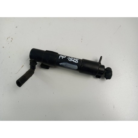 MERCEDES E KLASA W211 LIFT SEDAN SPRYSKIWACZ REFLEKTORA PRAWY A2118602247