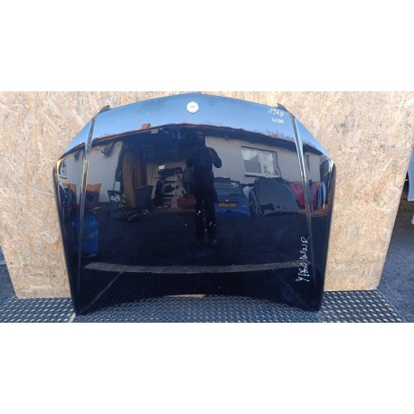 MERCEDES C KLASA W204 SEDAN MASKA C197