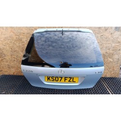MERCEDES W203 LIFT KOMBI KLAPA TYŁ C775