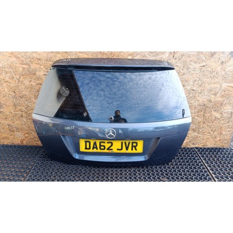 MERCEDES W204 LIFT KOMBI KLAPA TYŁ C755