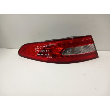 JAGUAR XF SEDAN LAMPA TYŁ LEWA LED